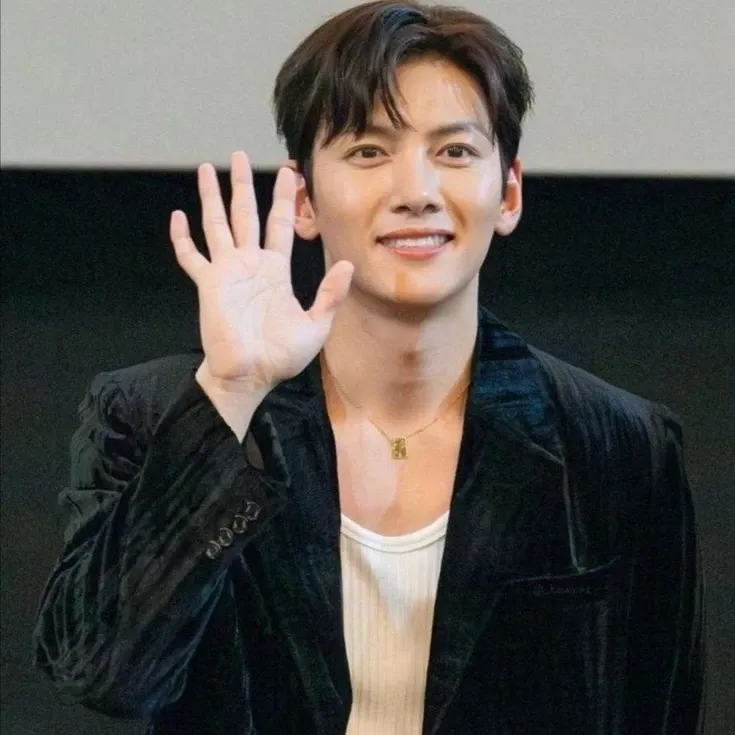 Latest photo of Ji Changwook