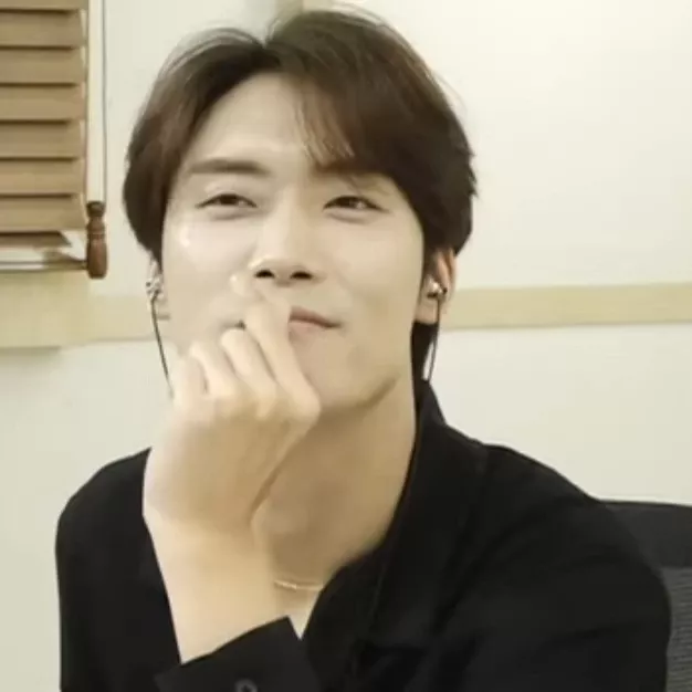 Behind-the-scenes cut of Choi Woojin
