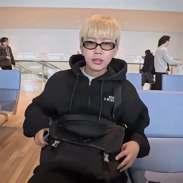 Foto terbaru dari Lim Youngwoong