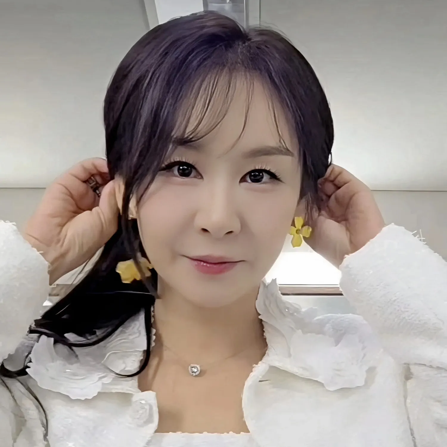 Behind-the-scenes cut of Yun TaeHwa