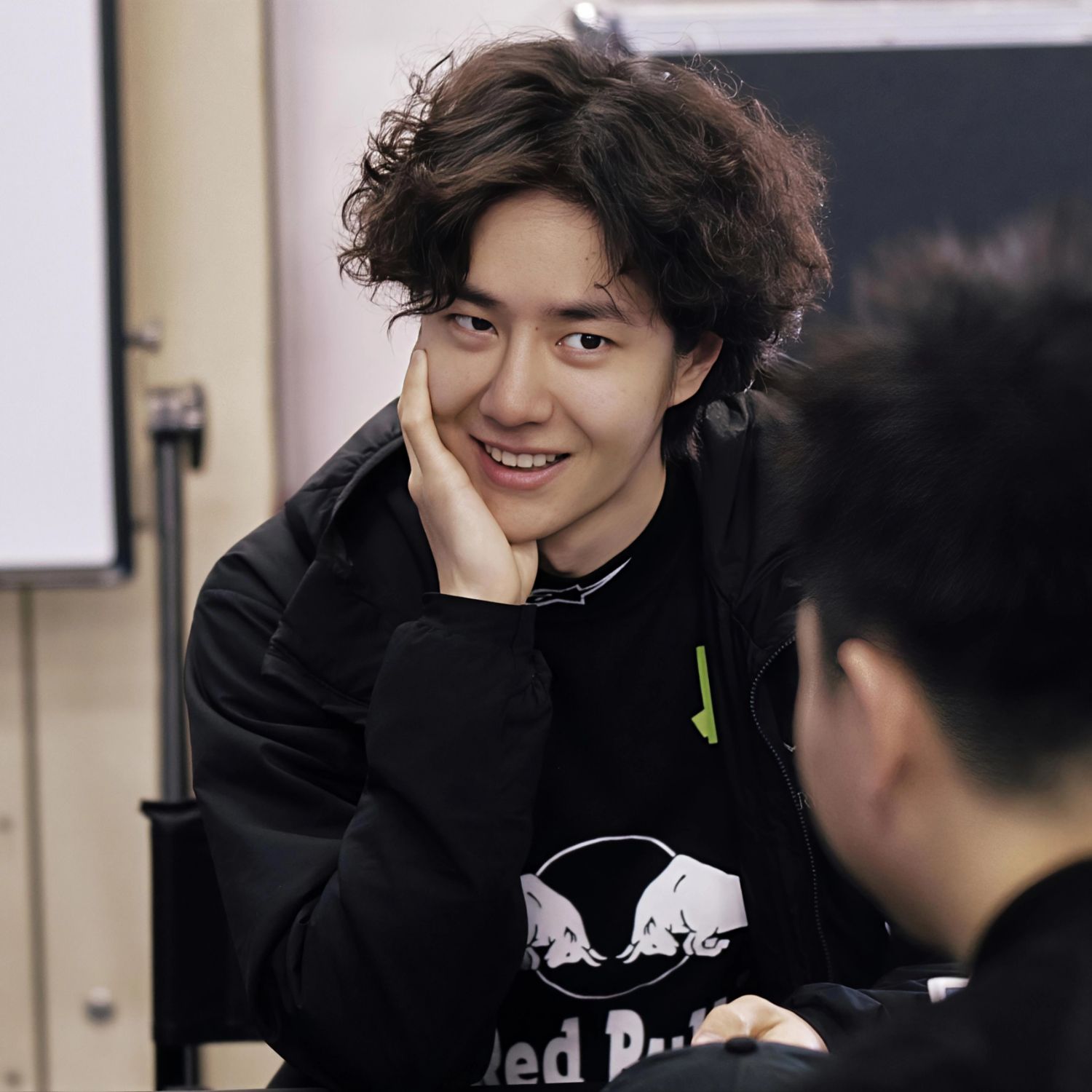 Behind-the-scenes cut of Wang Yibo