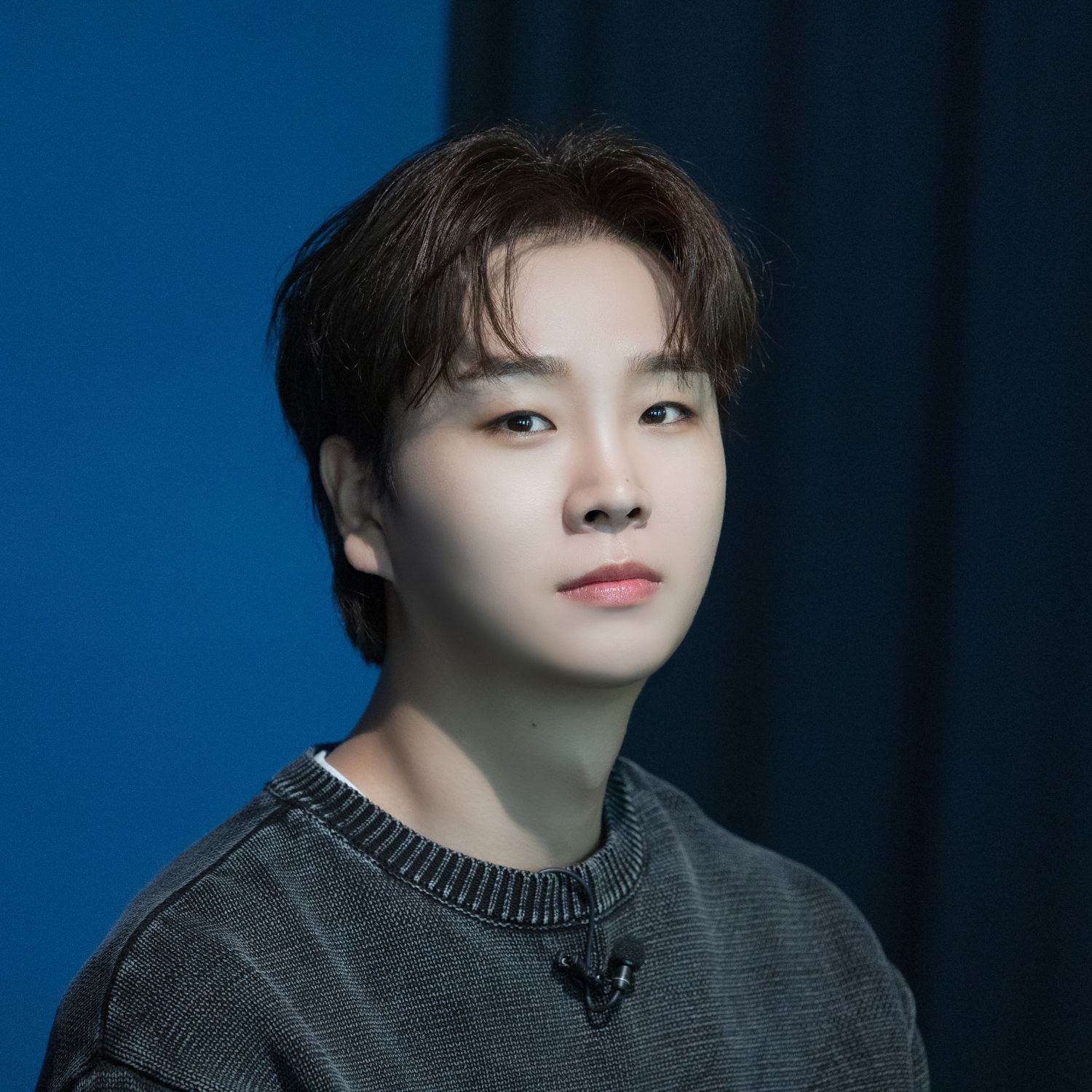 Behind-the-scenes cut of Song Minjun