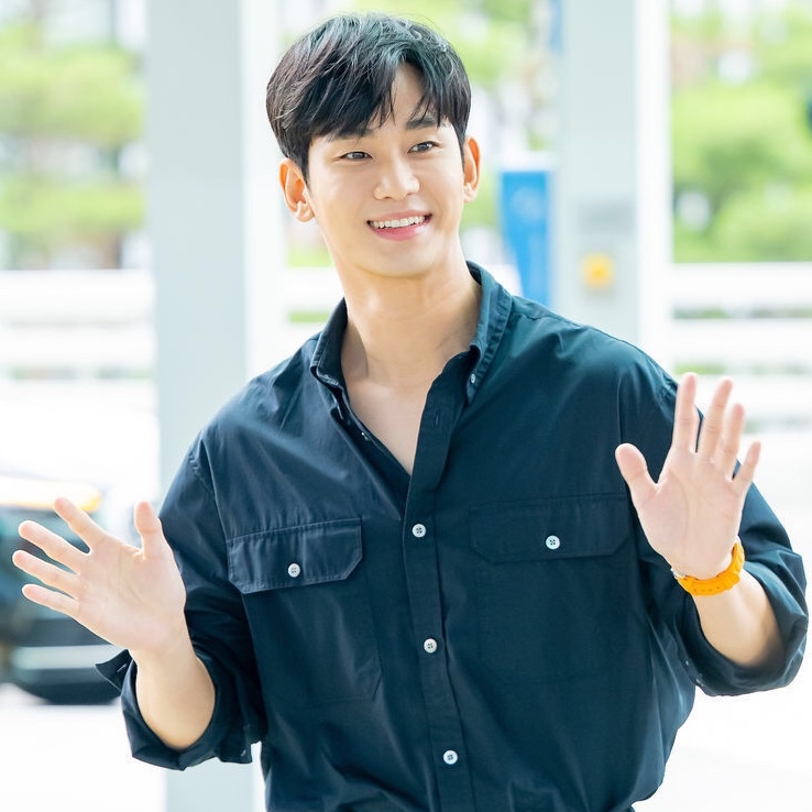 キム・スヒョンの最近の活動ショット