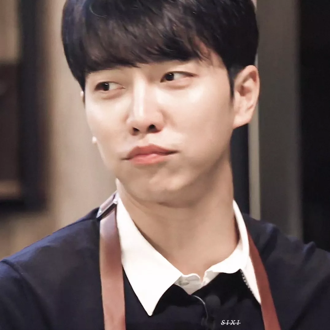 Momen yang diabadikan oleh penggemar Lee Seunggi