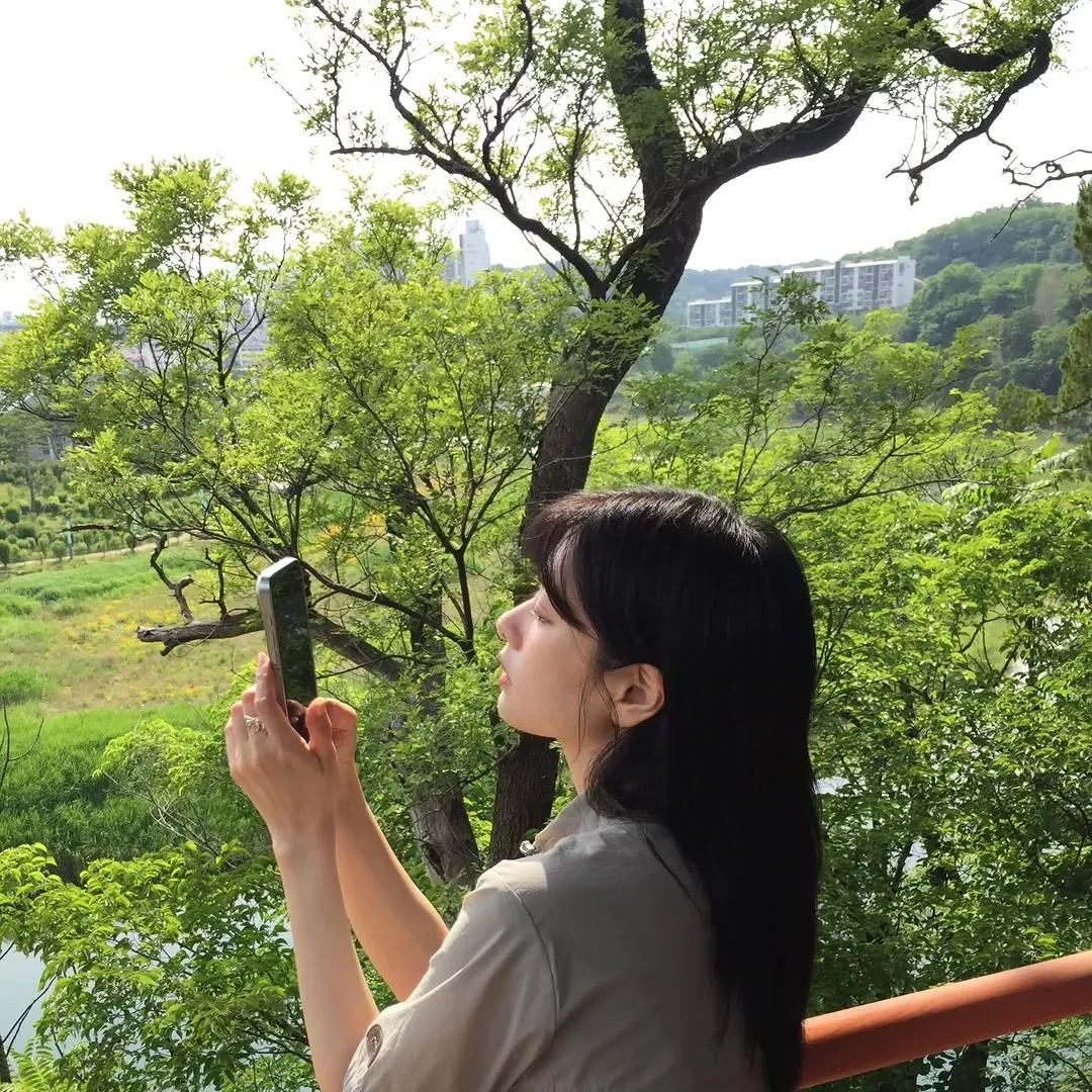 A moment captured by a fan of Jung Somin