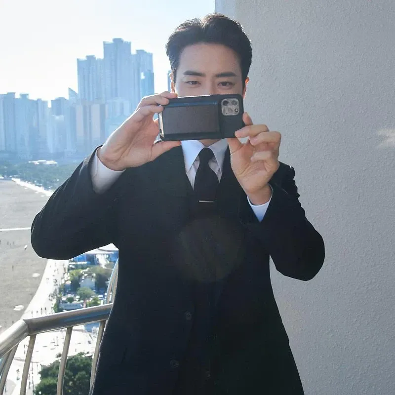 Recent activity shot of Lee Joonhyuk