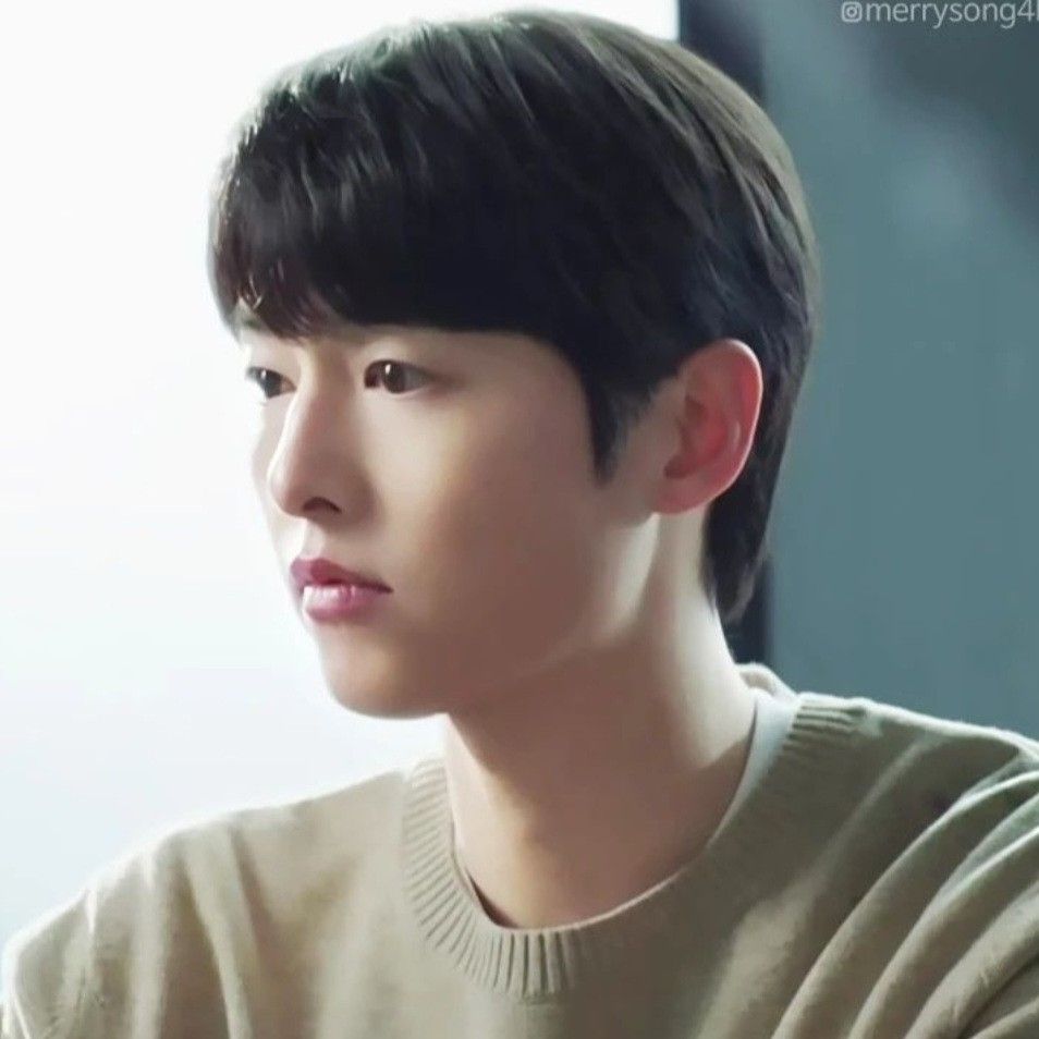 宋仲基的最新照片