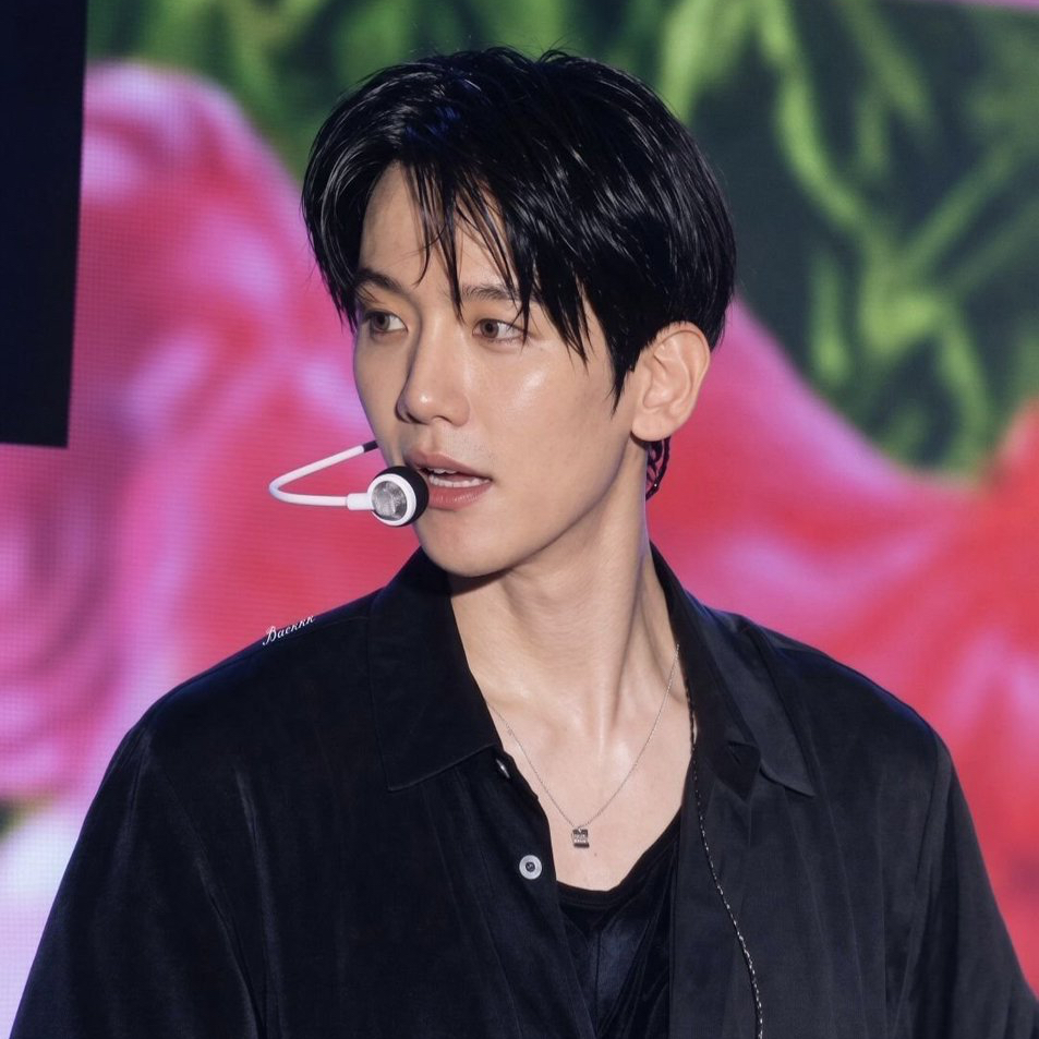 A moment captured by a fan of Baekhyun