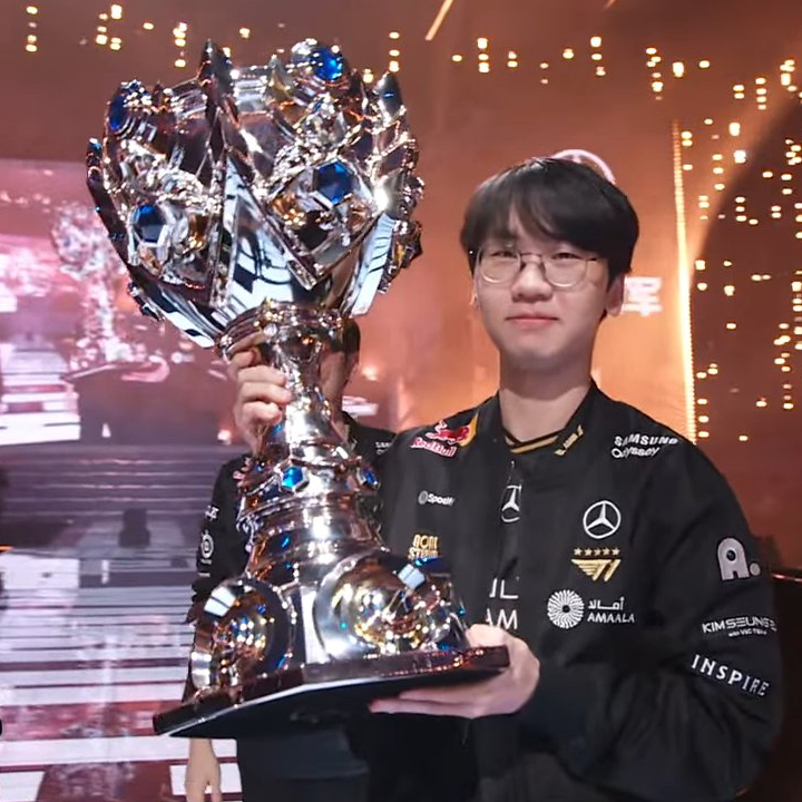 Behind-the-scenes cut of Doran