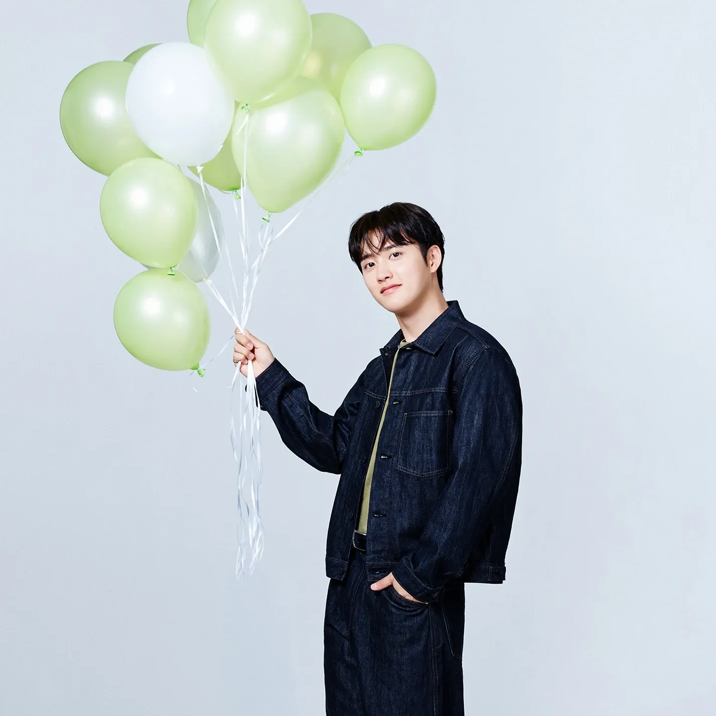 Cuplikan di balik layar dari Doh Kyungsoo (D.O.)