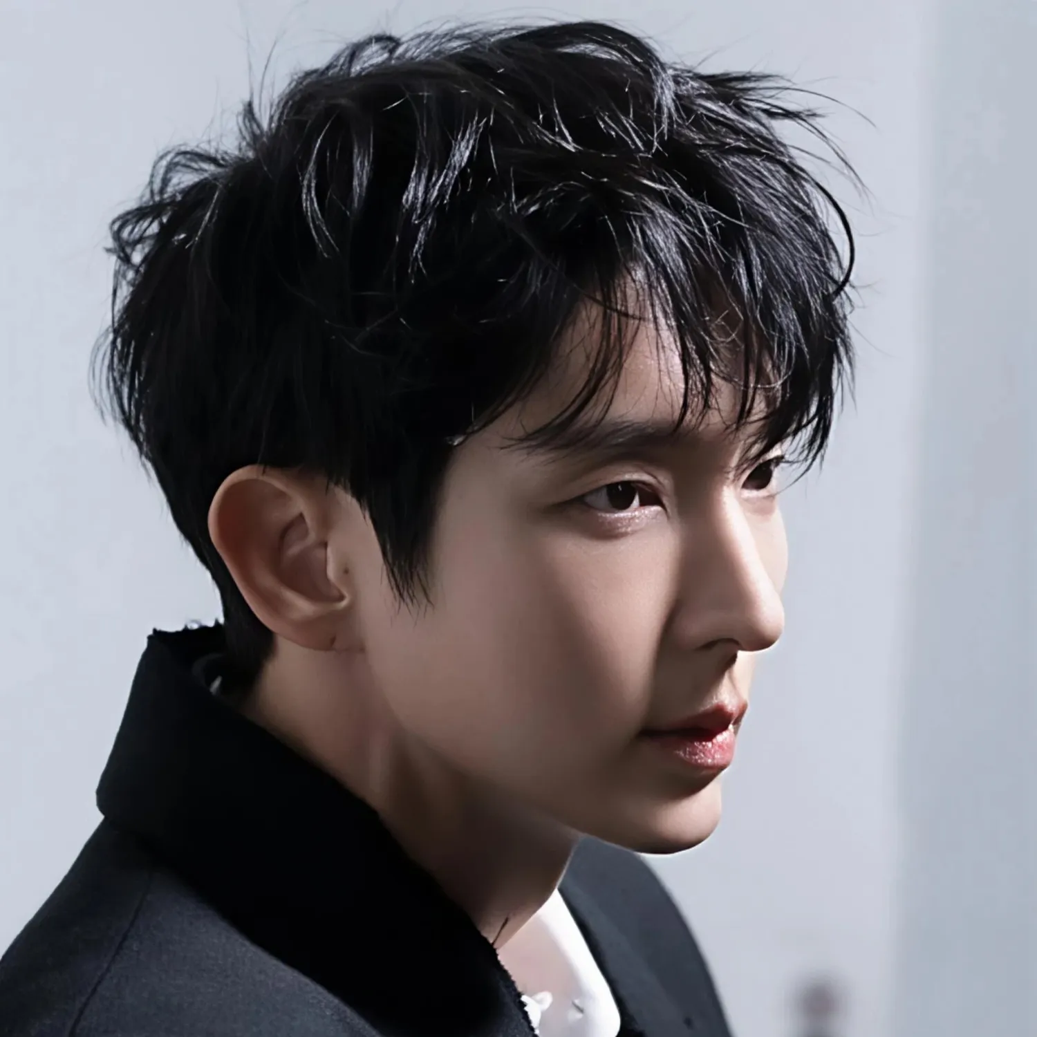 Cuplikan di balik layar dari Lee Joongi