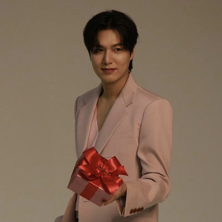 李敏镐的最新照片