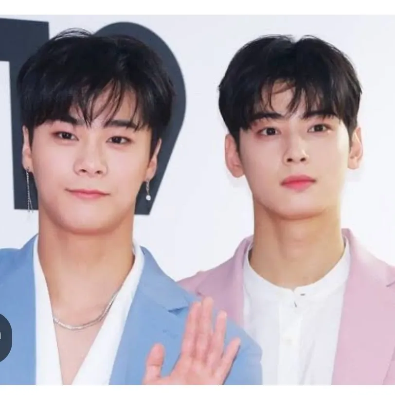 Behind-the-scenes cut of Cha Eunwoo