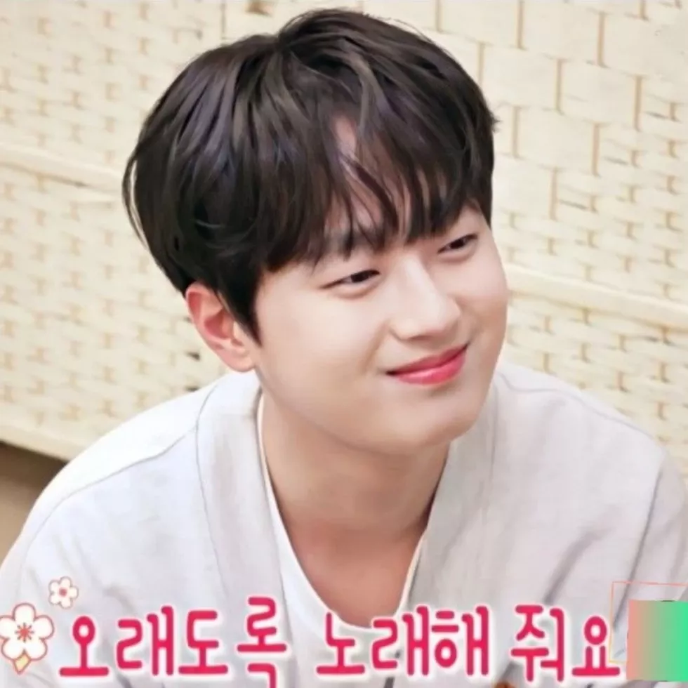 이찬원의 최신 사진