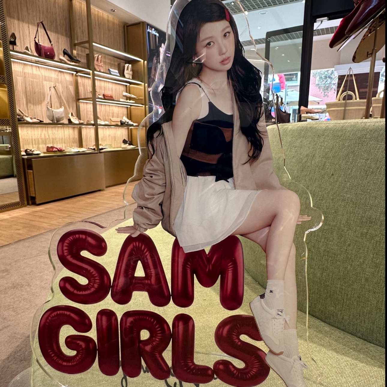 Latest photo of Esther Yu