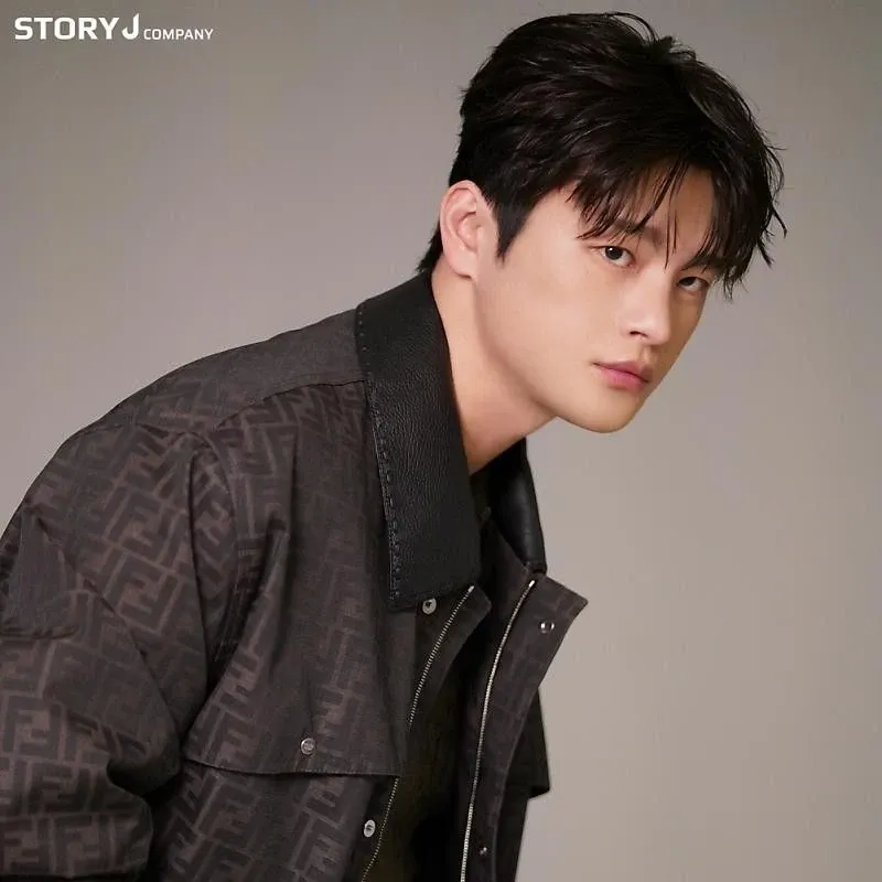 Foto terbaru dari Seo Inguk
