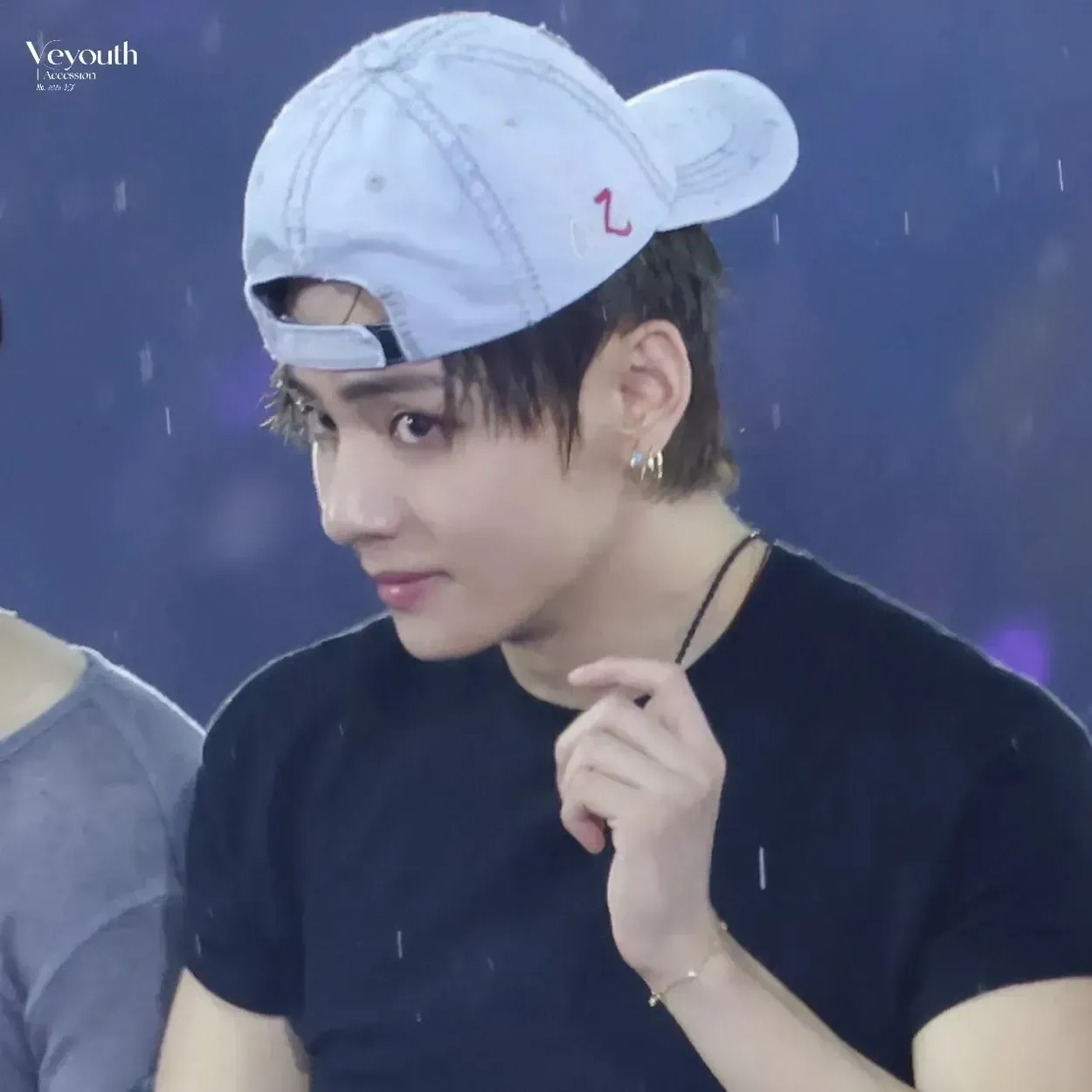 Behind-the-scenes cut of Kim Taehyung (V)