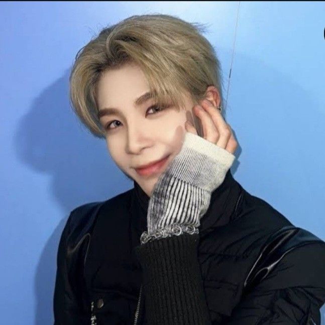 粉丝拍下的郑东元瞬间