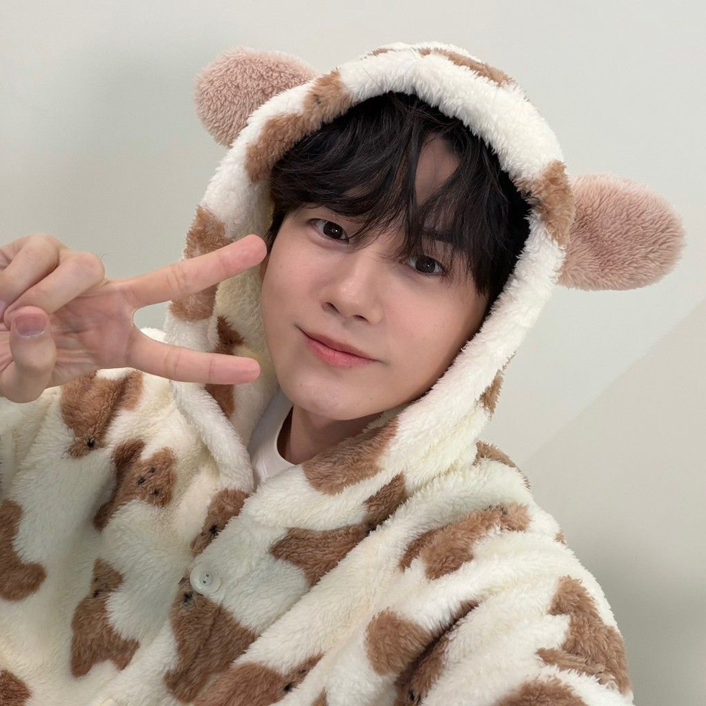 A moment captured by a fan of Ong Seongwu