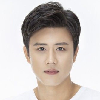 チン・ヘソンの最新写真