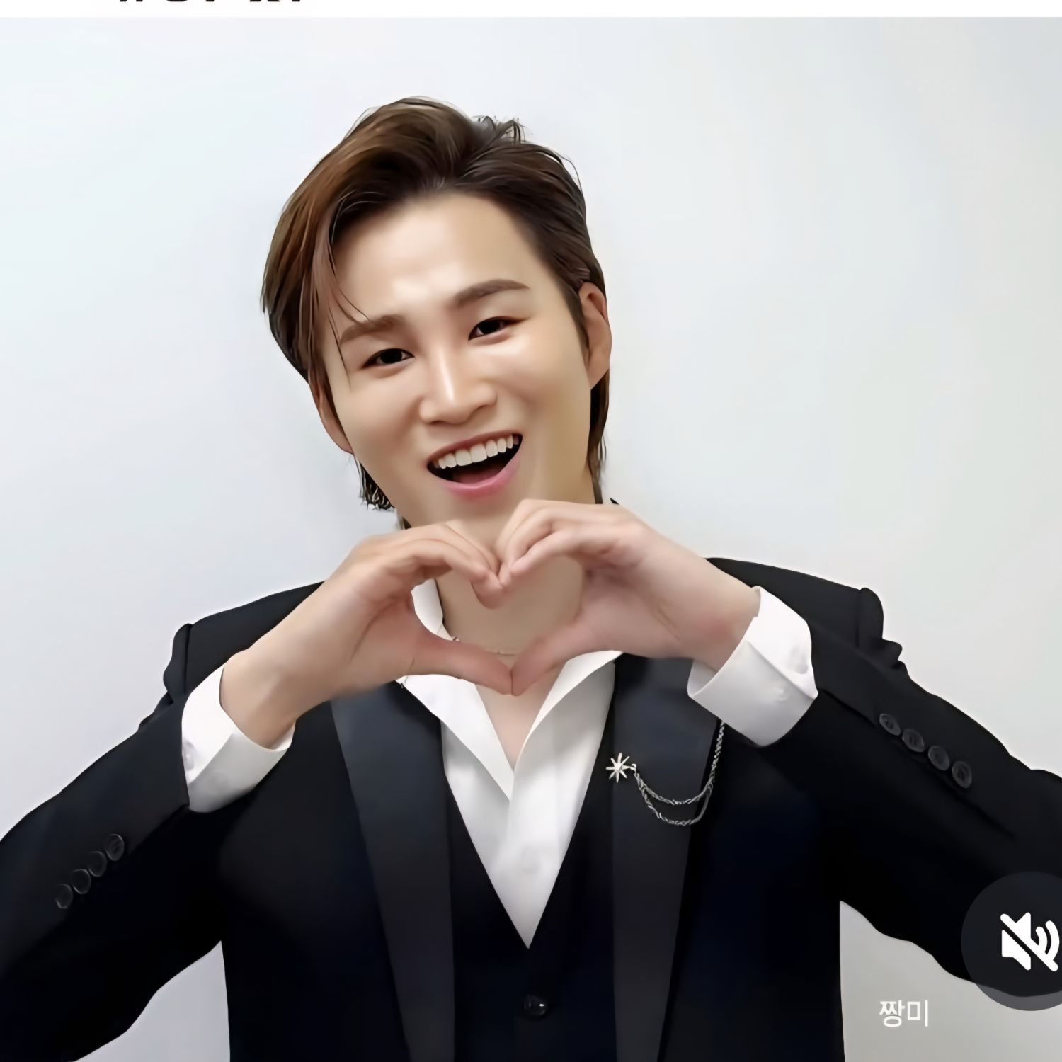 粉丝拍下的金熙栽瞬间