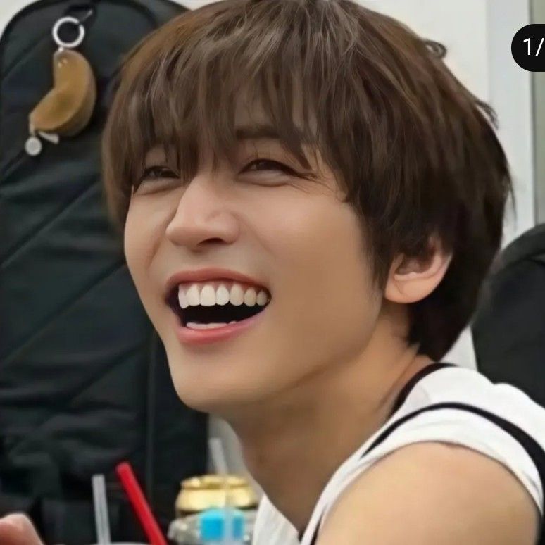 Recent activity shot of Lee Seungyoon