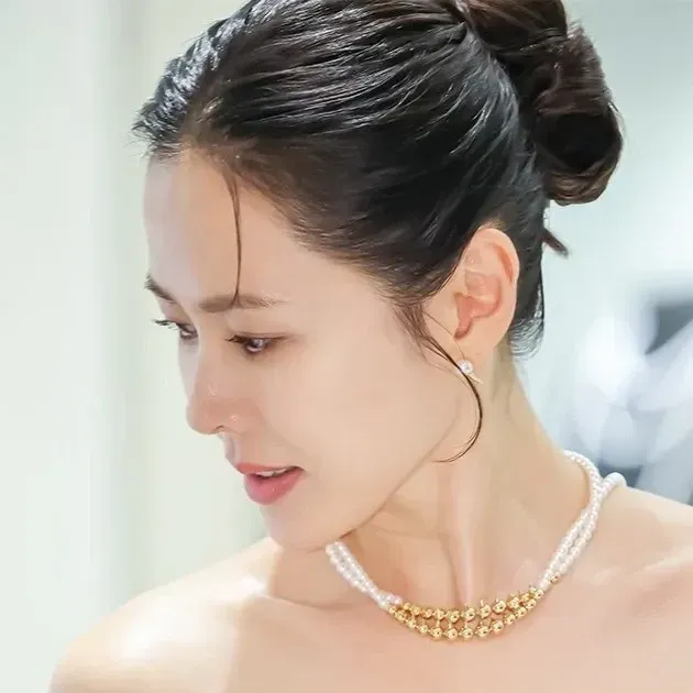 Cuplikan di balik layar dari Son Yejin