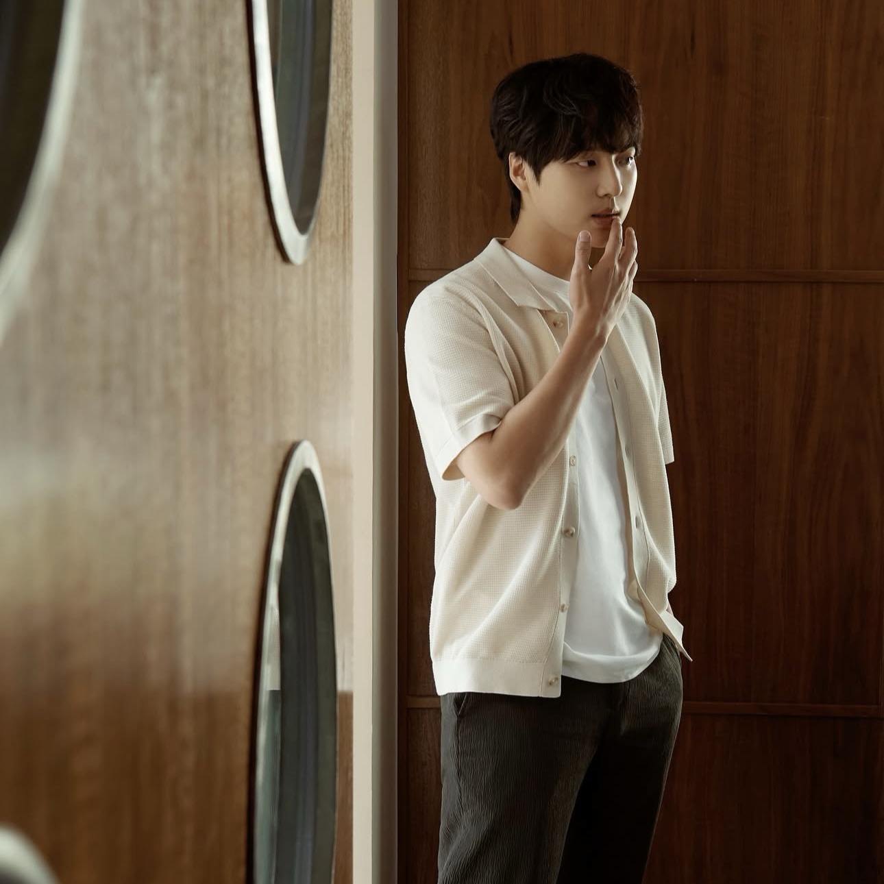 Behind-the-scenes cut of Yang Sejong