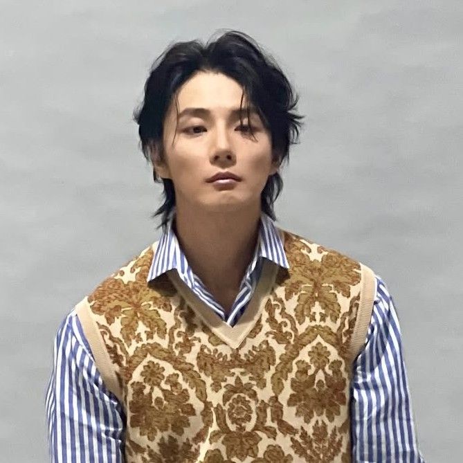 Recent activity shot of Yoon Shiyoon