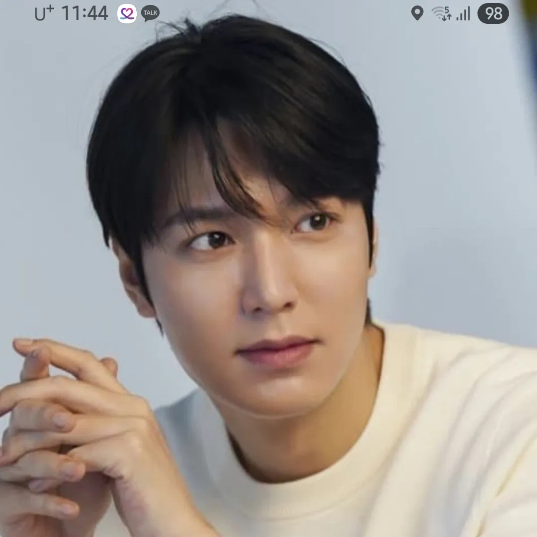 Latest photo of Lee Minho