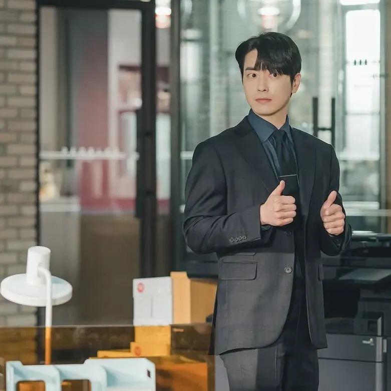 Latest photo of Lee Joonhyuk