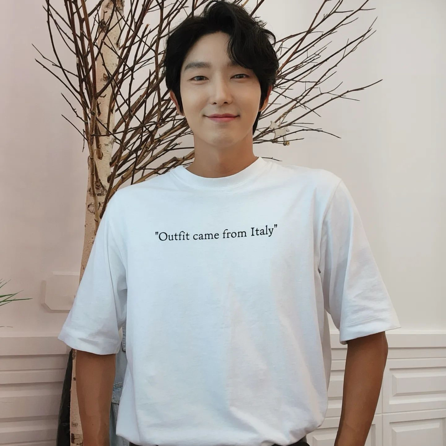 A moment captured by a fan of Lee Joongi