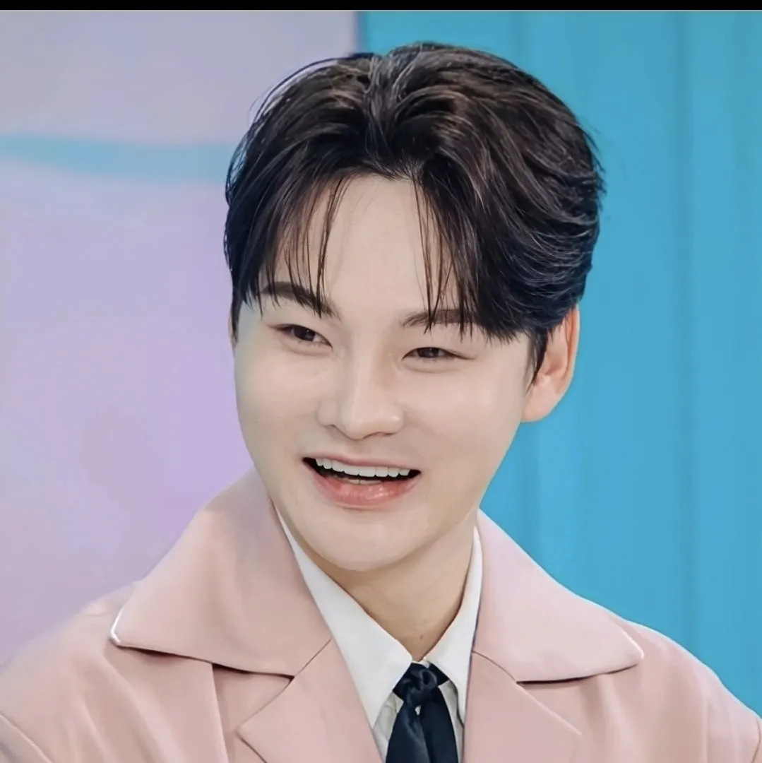 粉絲拍下的朴瑞鎮瞬間