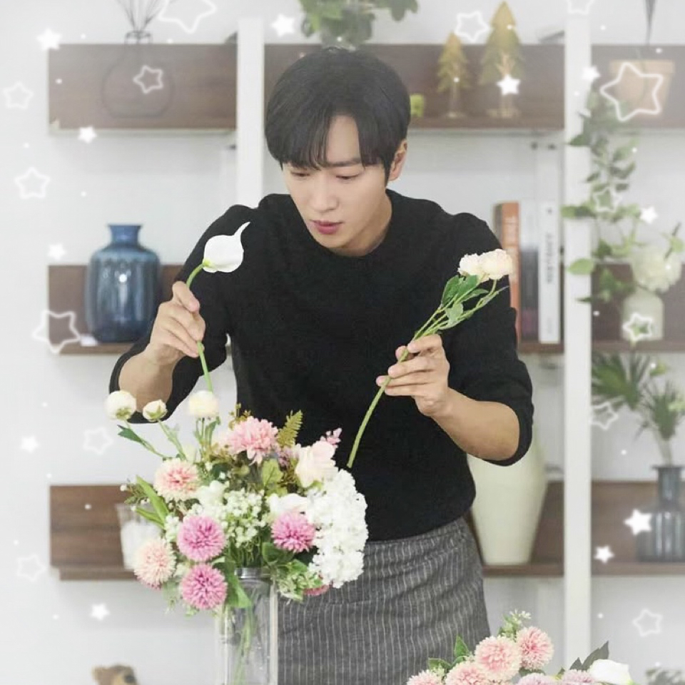 Behind-the-scenes cut of Lee Sangyeob