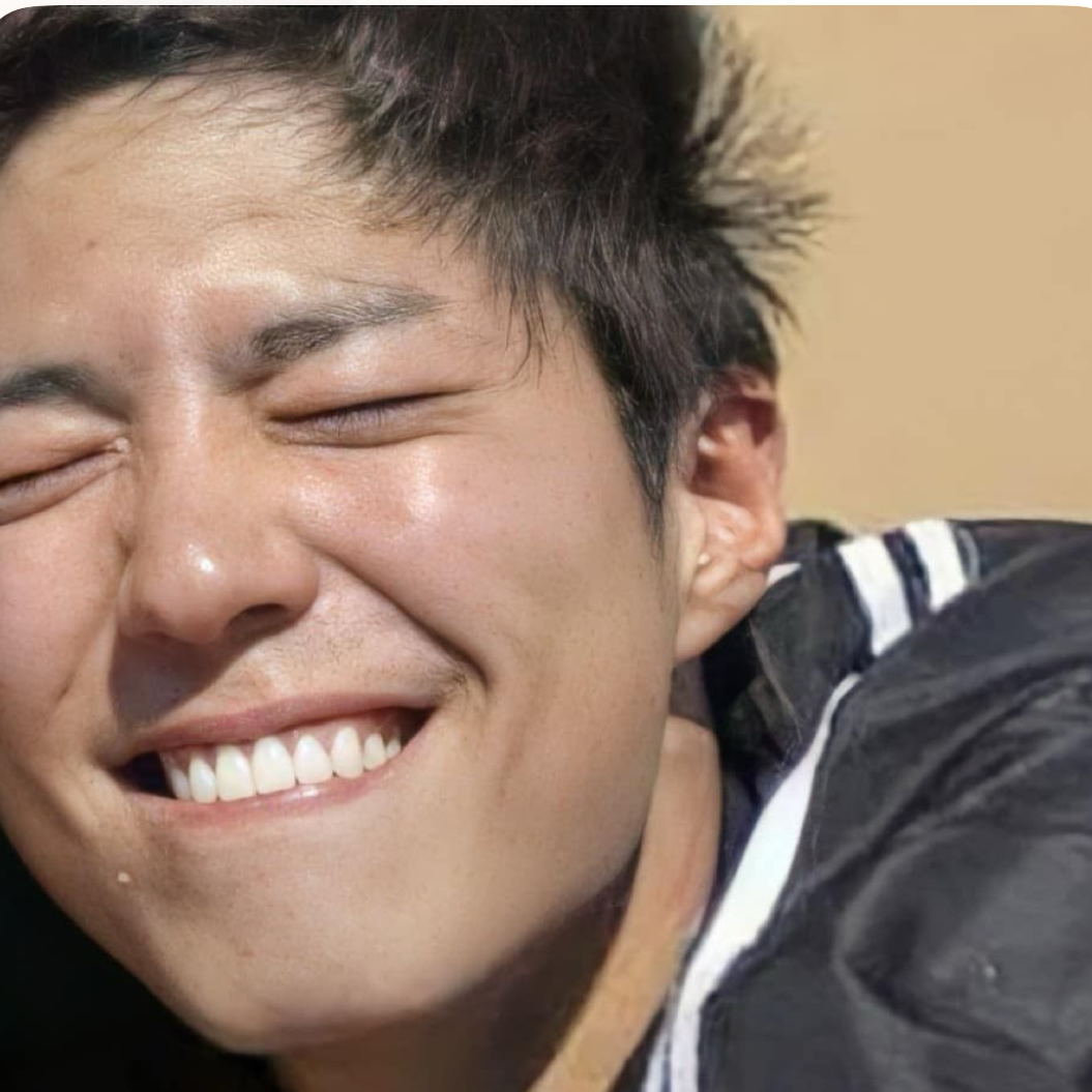 Recent activity shot of Park Bogum