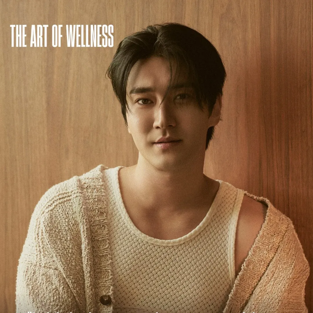 Recent activity shot of Choi Siwon