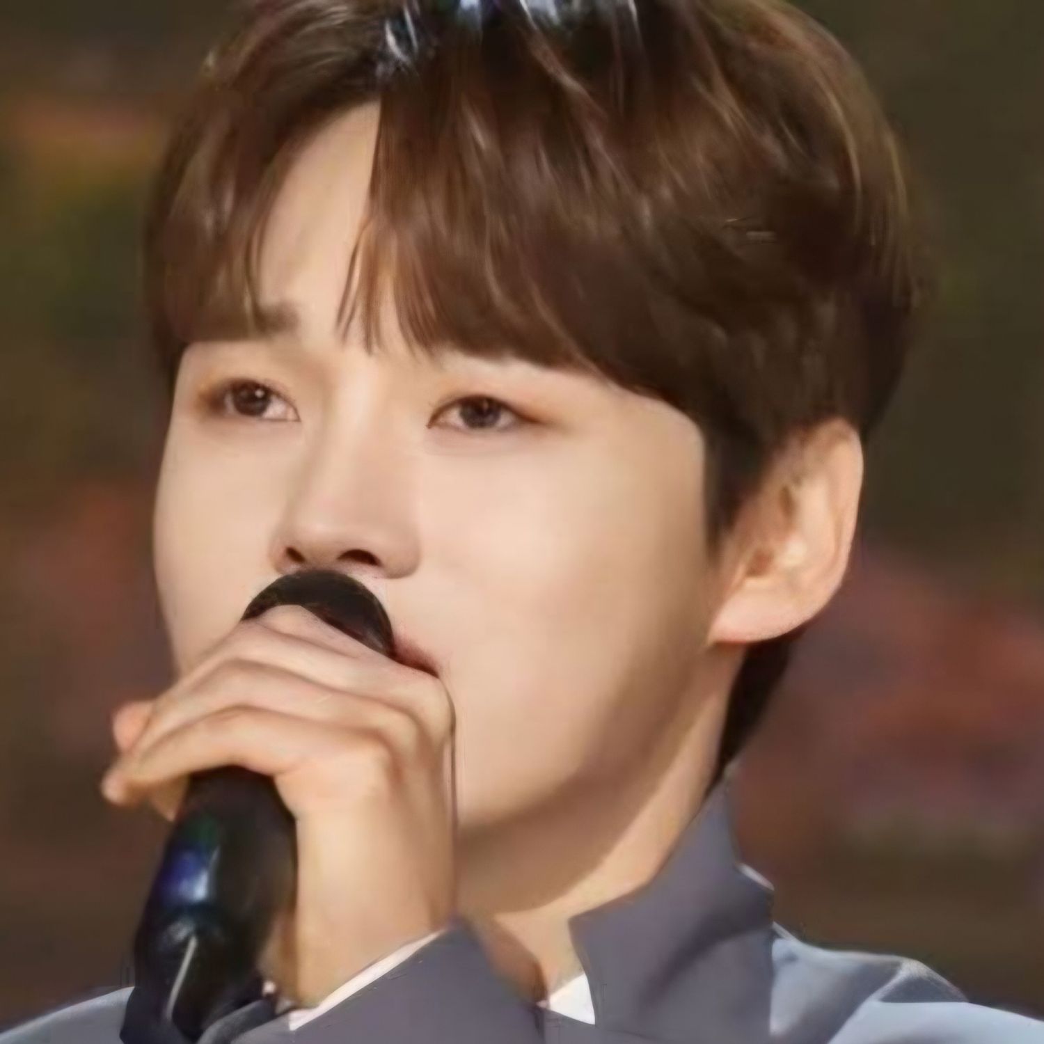 박서진의 비하인드 컷