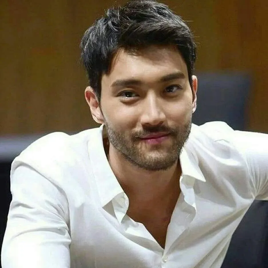 Latest photo of Choi Siwon
