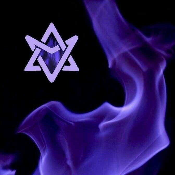 A moment captured by a fan of Cha Eunwoo