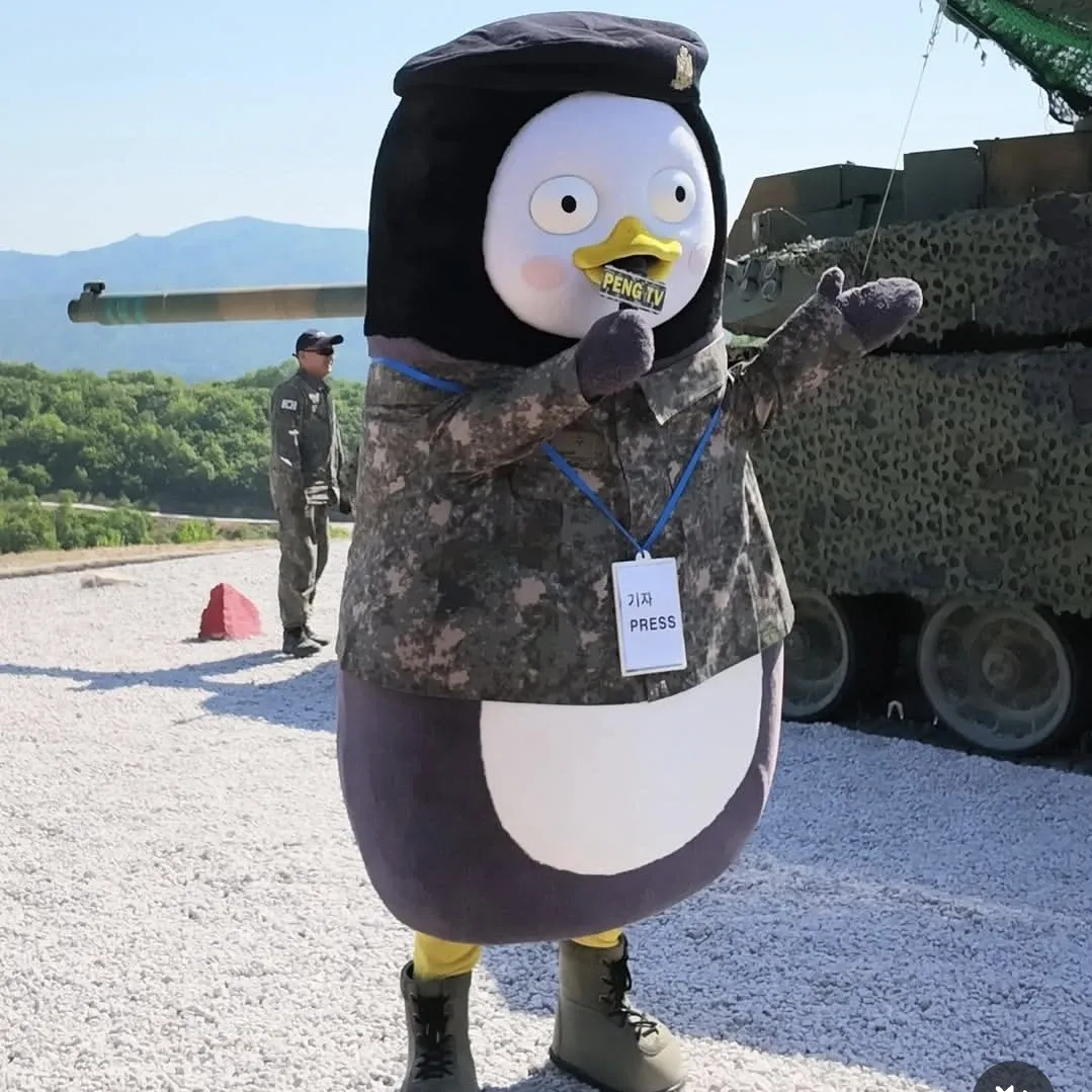 Behind-the-scenes cut of Pengsoo