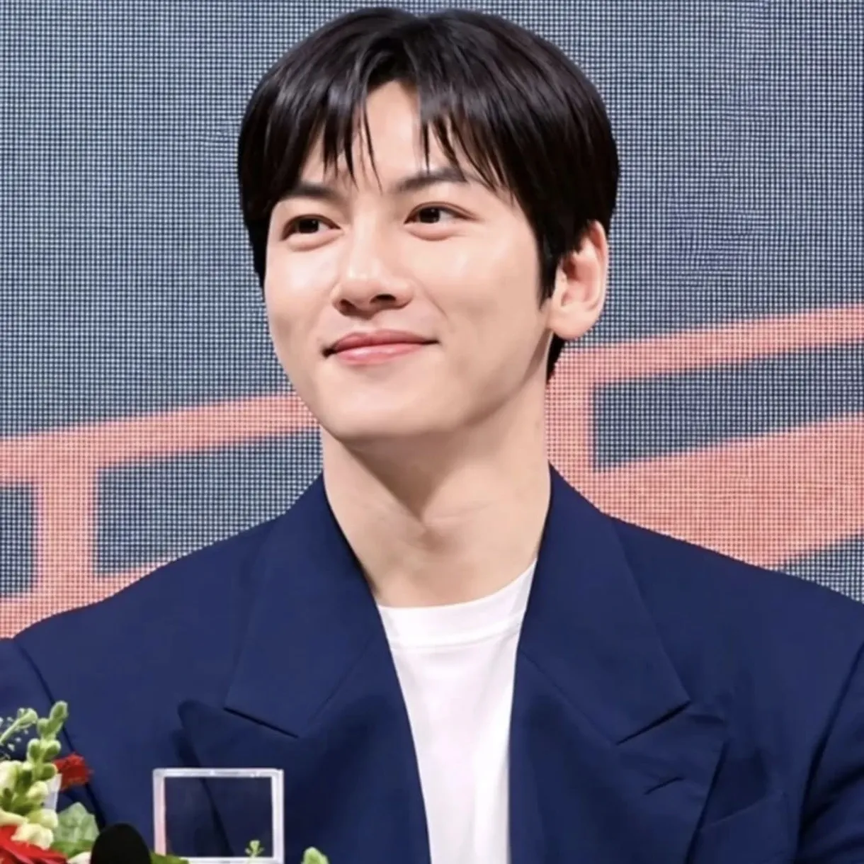 A moment captured by a fan of Ji Changwook