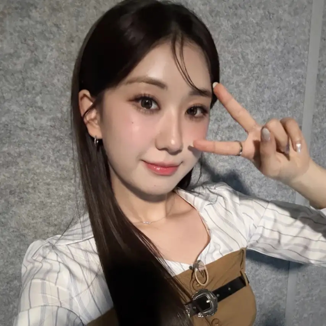 Foto terbaru dari Jeon Yujin