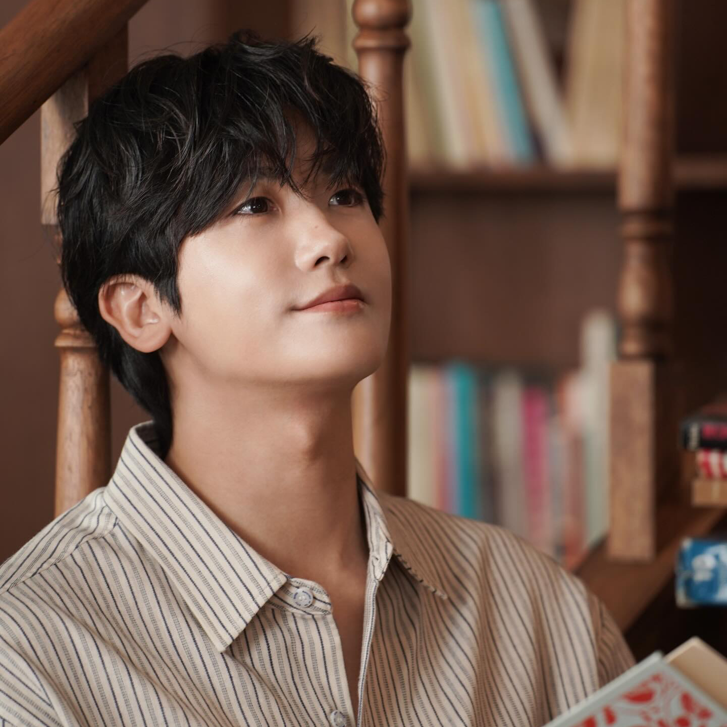 A moment captured by a fan of Park Hyungsik