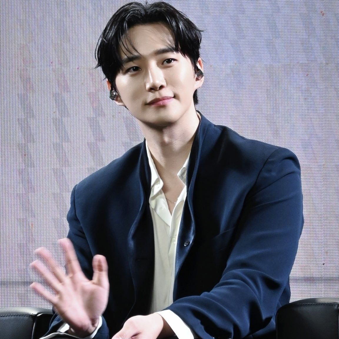 Cuplikan di balik layar dari Lee Junho