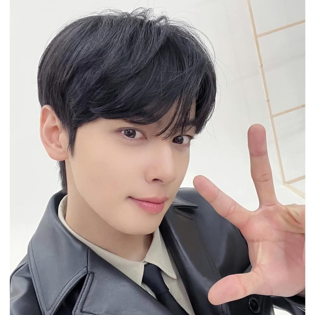 粉丝拍下的车银优瞬间