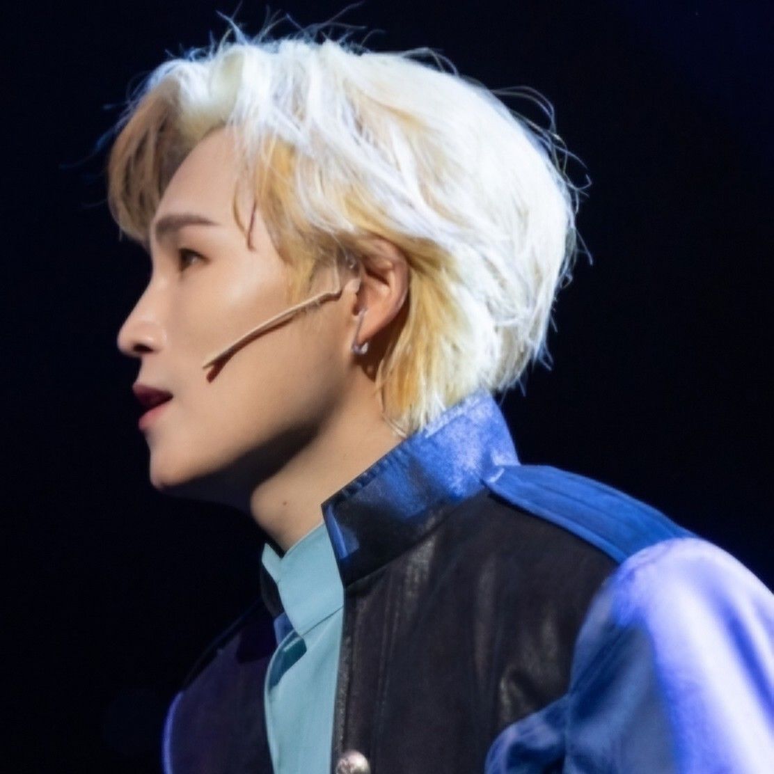 김희재의 비하인드 컷