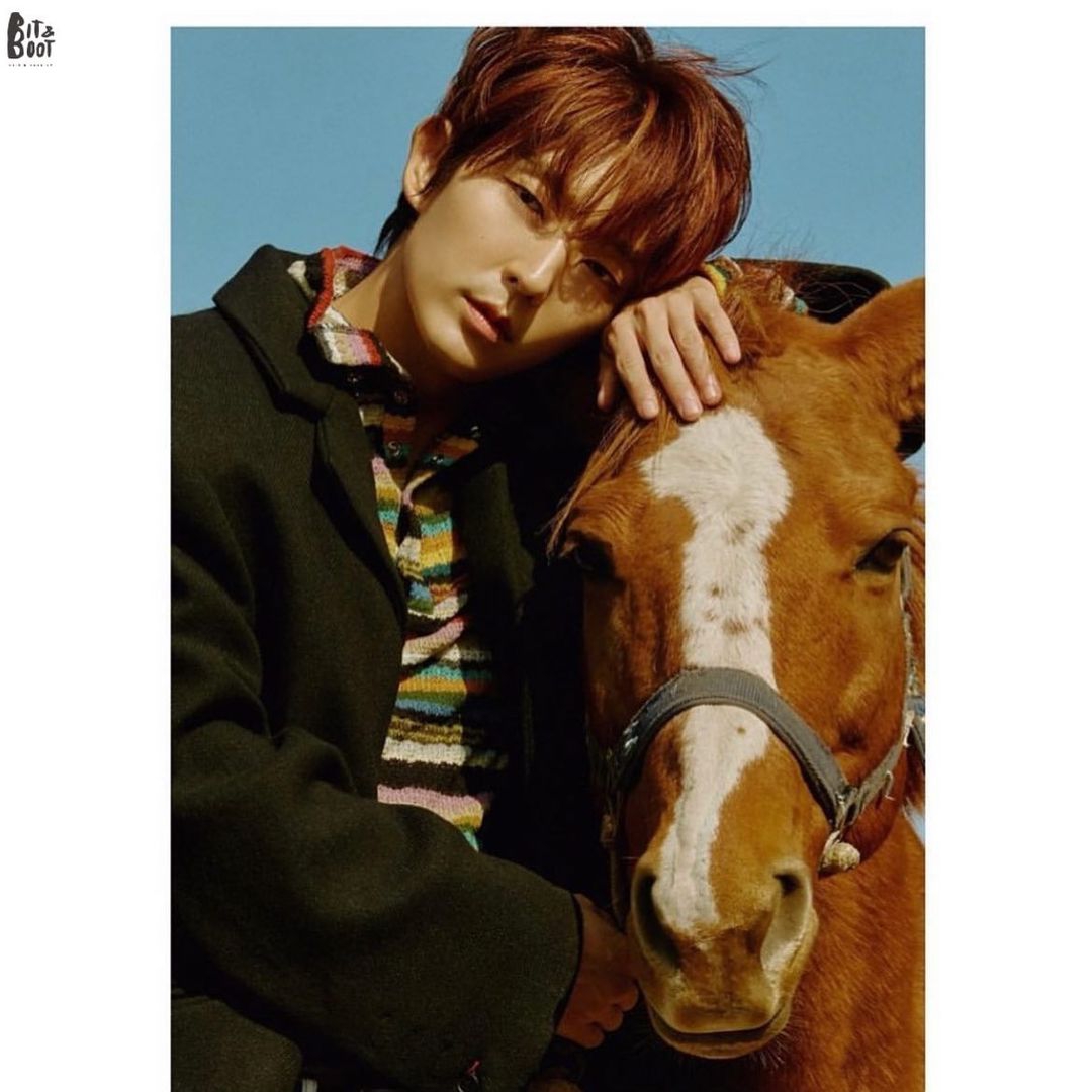 A moment captured by a fan of Lee Joongi