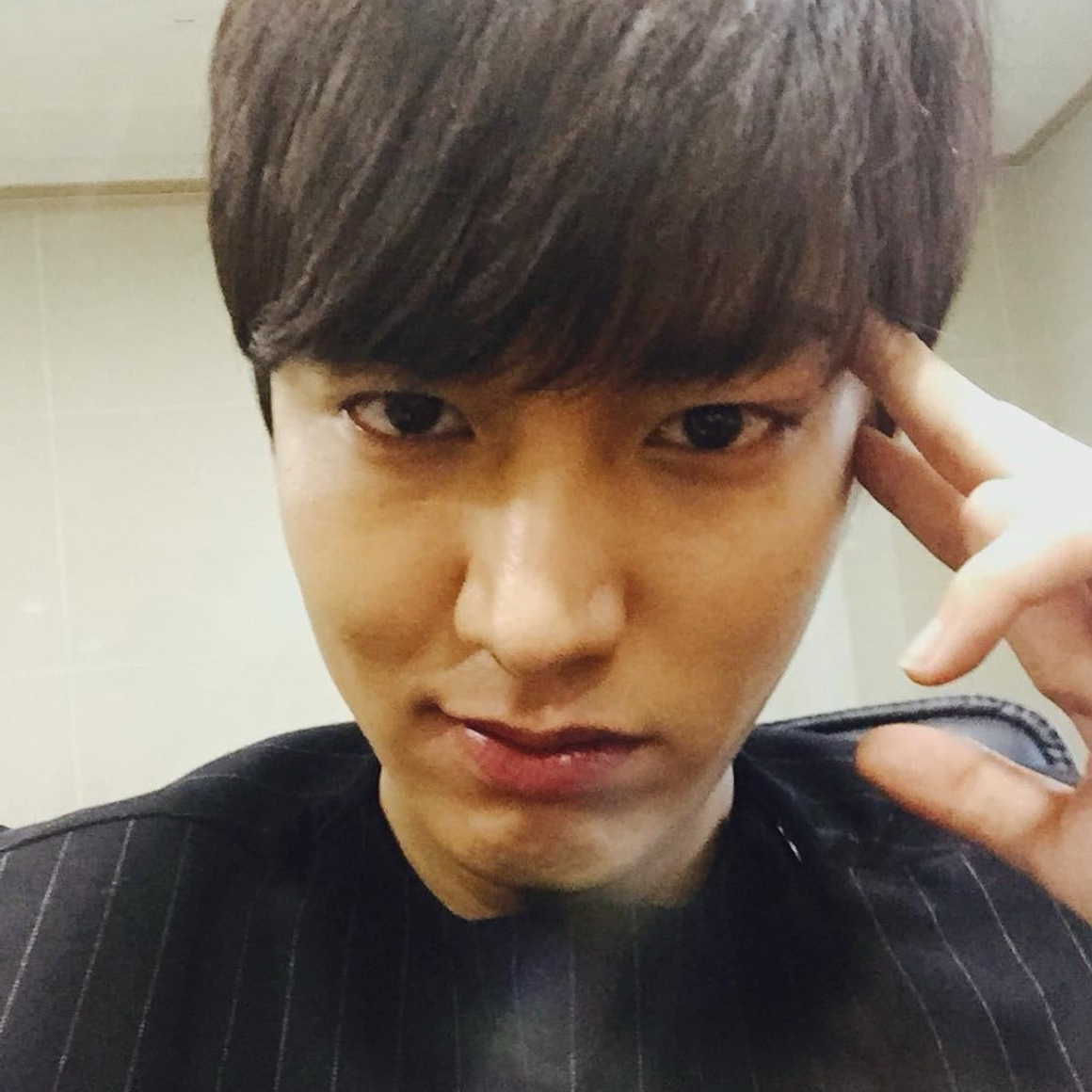 Behind-the-scenes cut of Lee Minho