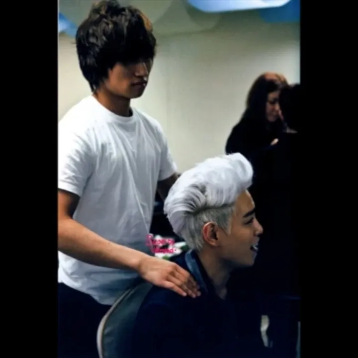 A moment captured by a fan of T.O.P