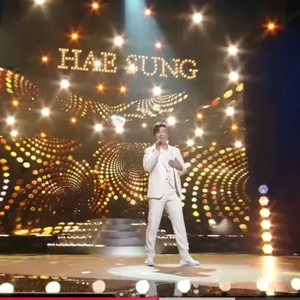 Behind-the-scenes cut of Jin Haesung